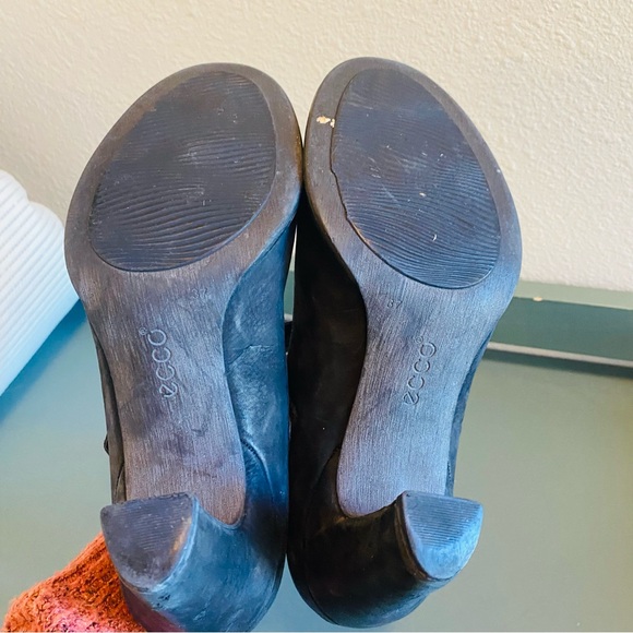 Ecco Black Leather Mary Jane Pumps 37 - Picture 5 of 7